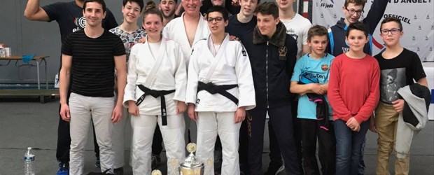 Le Judo Club Savinois remporte le tournoi de St Jean d’Angély !!!