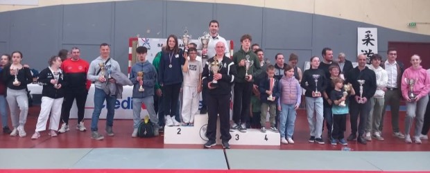 Le Judo club Savinois remporte le Tournoi de Saint-Jean d’Angély !
