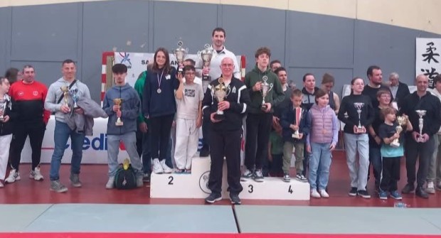Le Judo club Savinois remporte le Tournoi de Saint-Jean d’Angély !