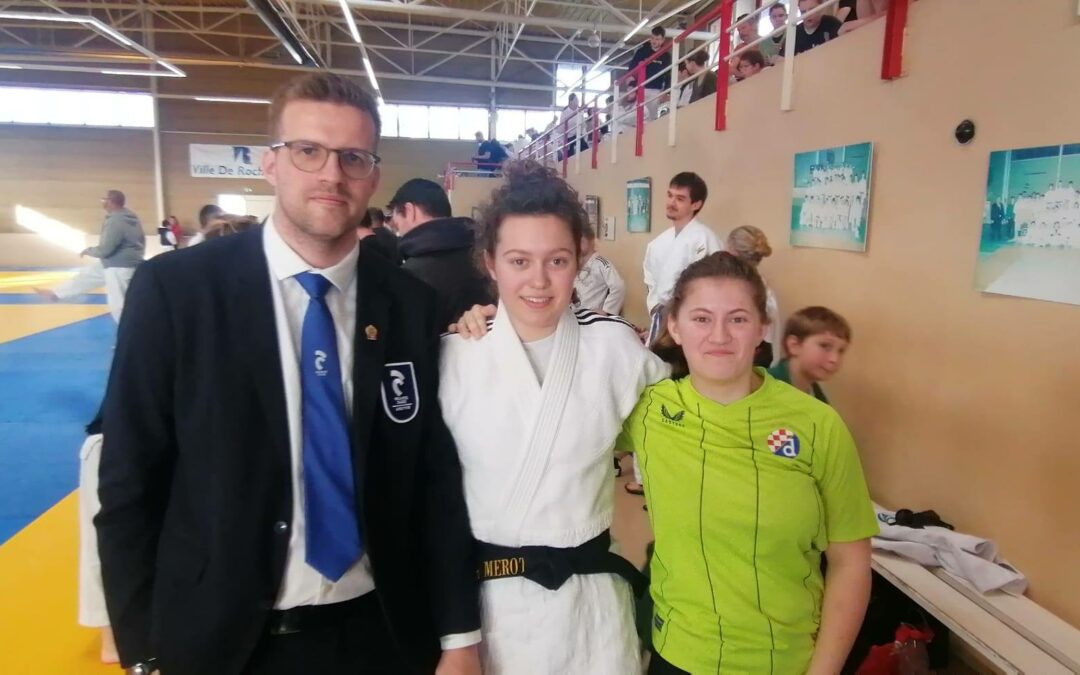 Solenn est qualifiée pour les championnats régionaux seniors 3D !!!