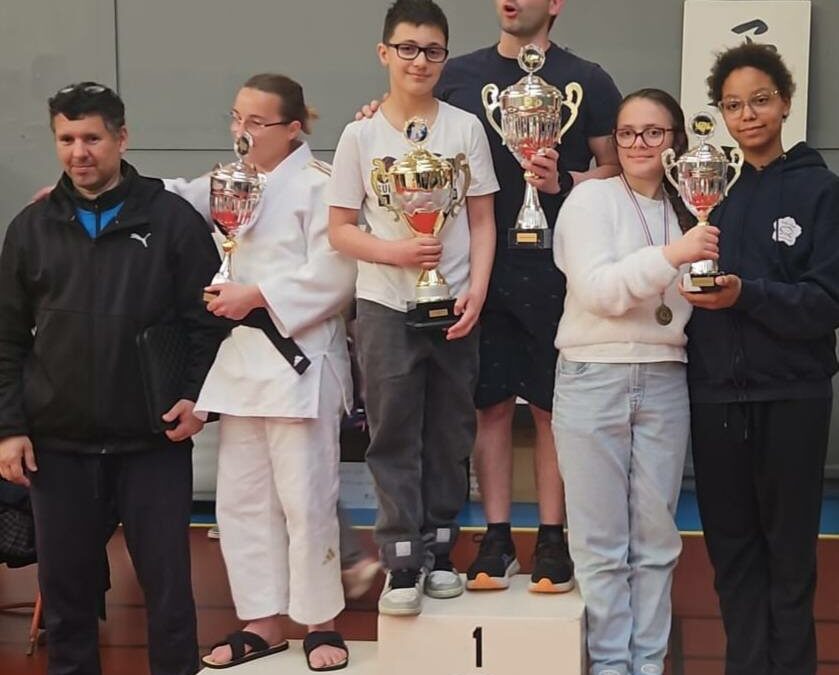 Le judo club Savinois remporte encore le Challenge de St Jean d&rsquo;Angély !!!